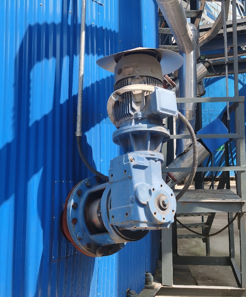 側入式攪拌裝置